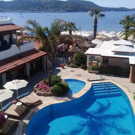 Uzhan Beach Hotel Битез Екстериор снимка