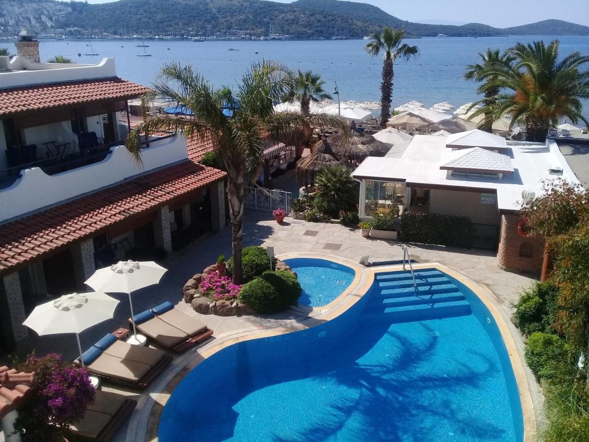 Uzhan Beach Hotel Битез Екстериор снимка