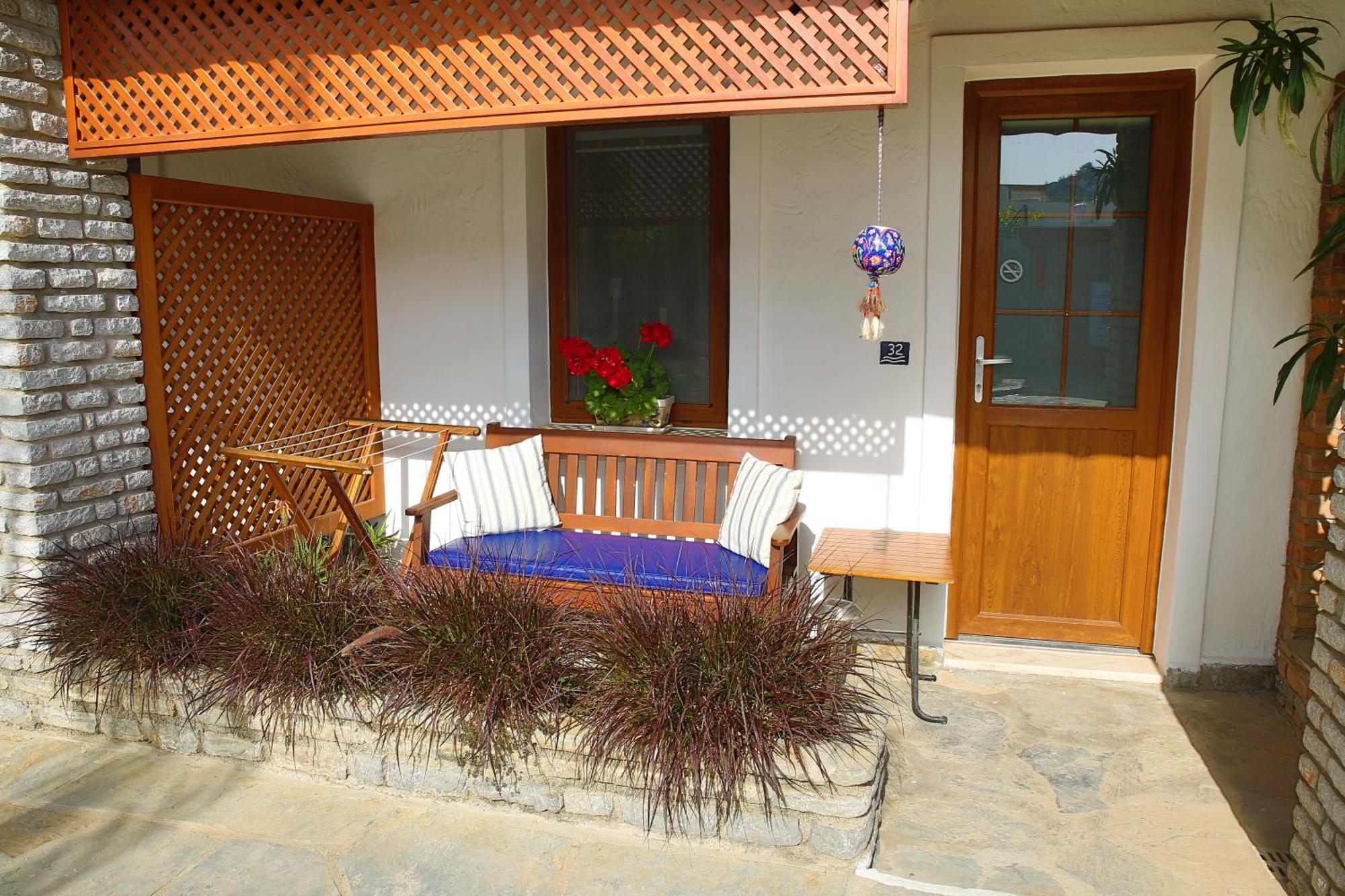 Uzhan Beach Hotel Битез Стая снимка